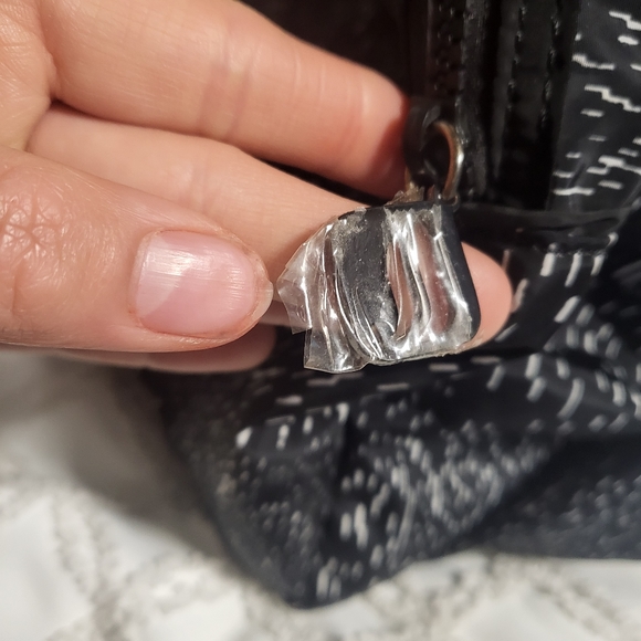 Fabletics shift bag - Picture 15 of 15